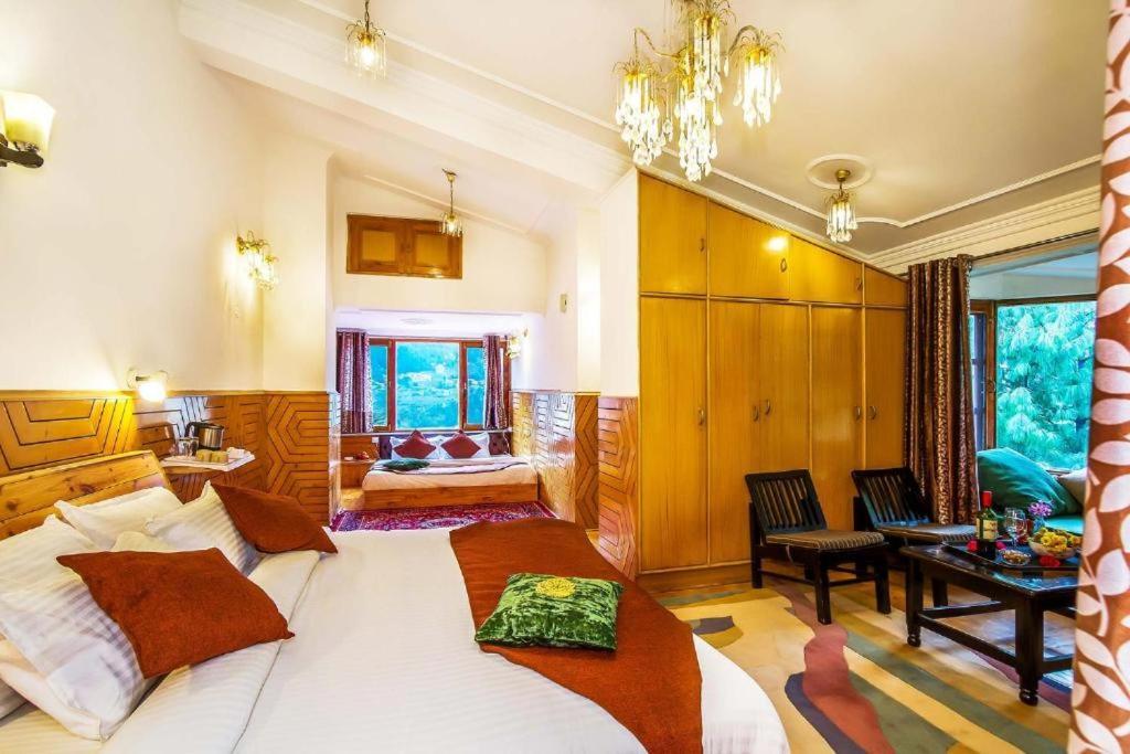 White Mist Manali Hotel ภายนอก รูปภาพ